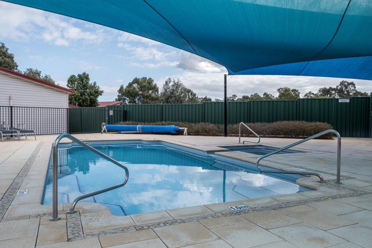 Big4 Perth Midland Tourist Park Hotel Middle Swan ภายนอก รูปภาพ