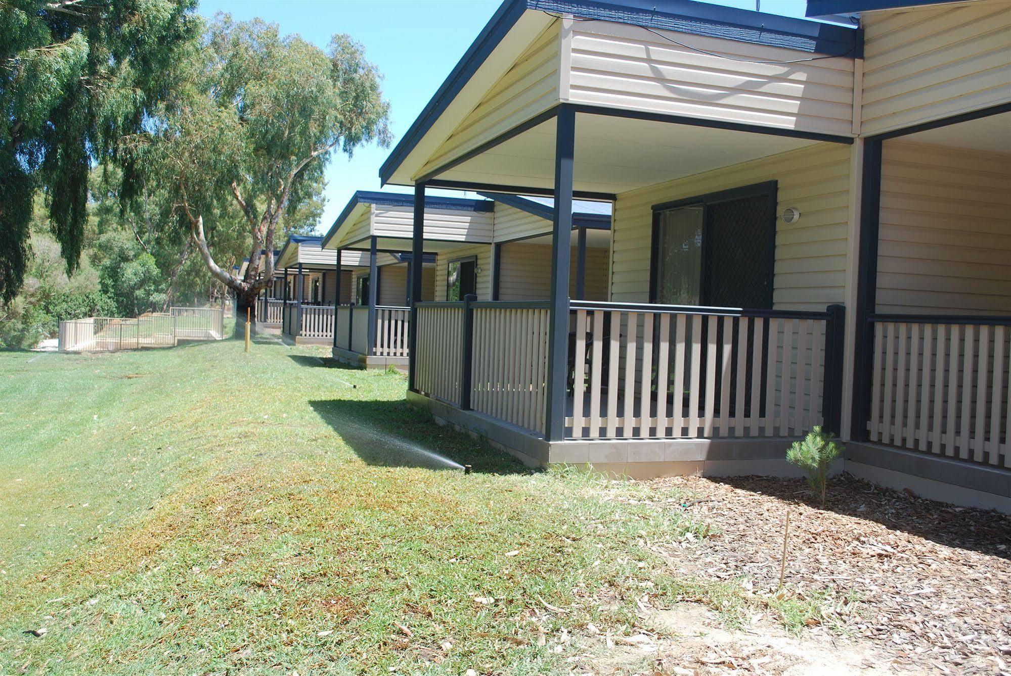 Big4 Perth Midland Tourist Park Hotel Middle Swan ภายนอก รูปภาพ